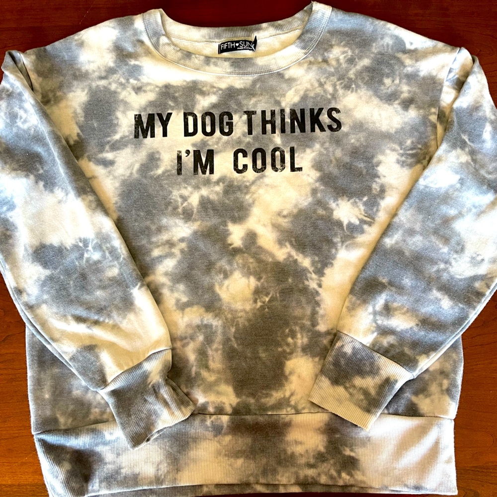 Women’s Junior M Pullover Sweatshirt